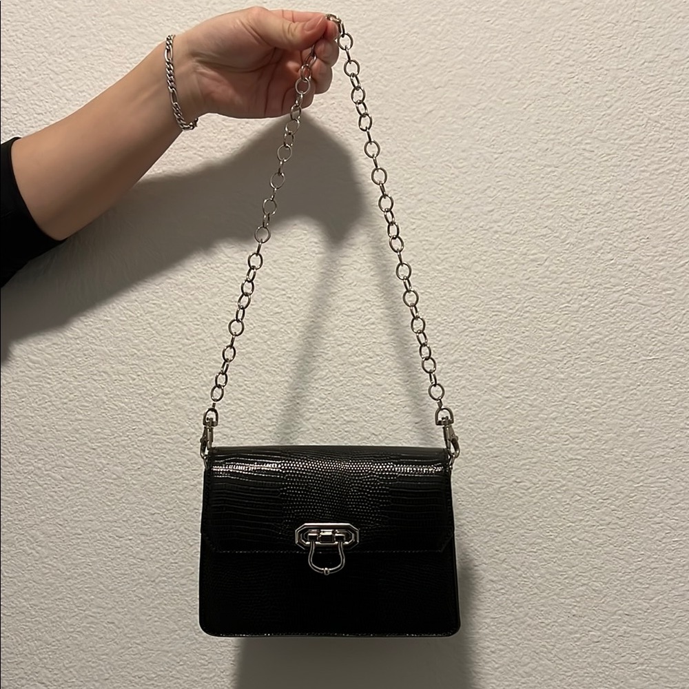 Elegant Black Chain Shoulder Bag